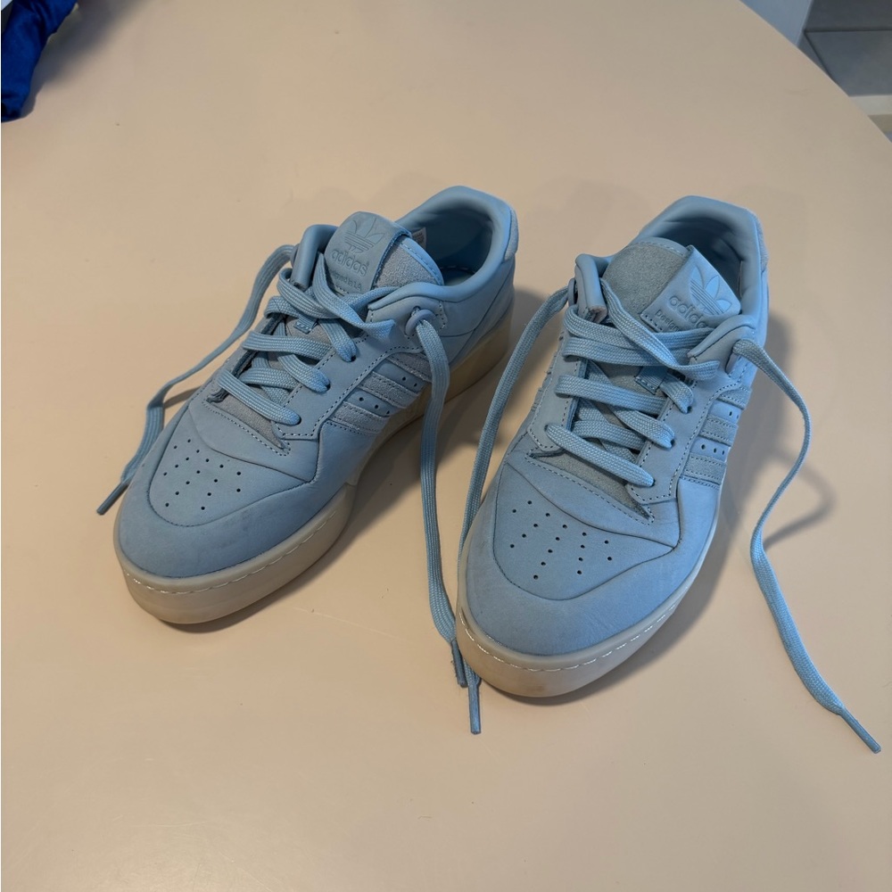 Adidas Light Blue Basketball Casual‎ Sneakers Size 7